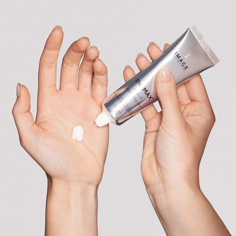 MAX™ neck lift- Retail size (2 oz/59 mL)